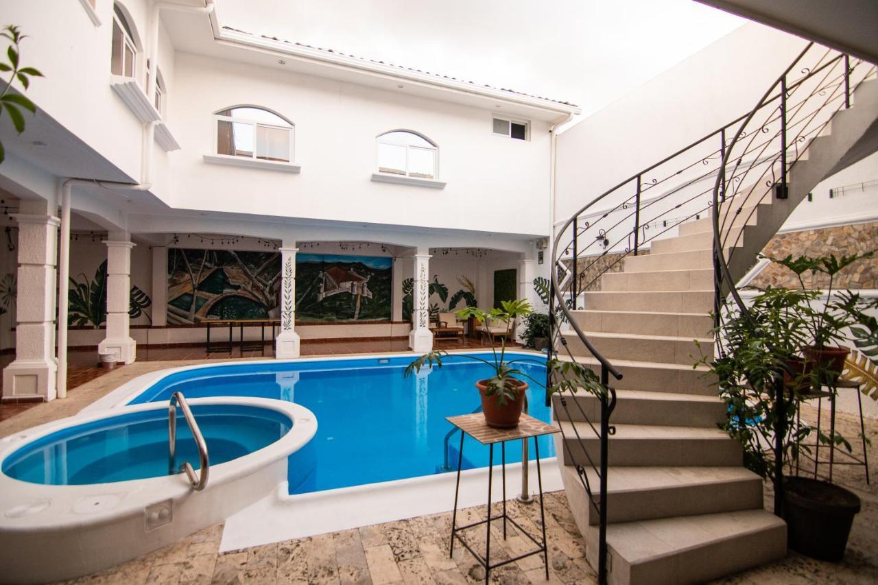 Hotel Casa Gabriel Gracias Bagian luar foto